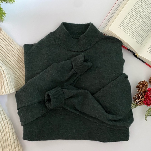Vintage Sweaters - 🍂 Vintage Cozy Forest Green Mock Neck Merino Wool Sweater 🍂